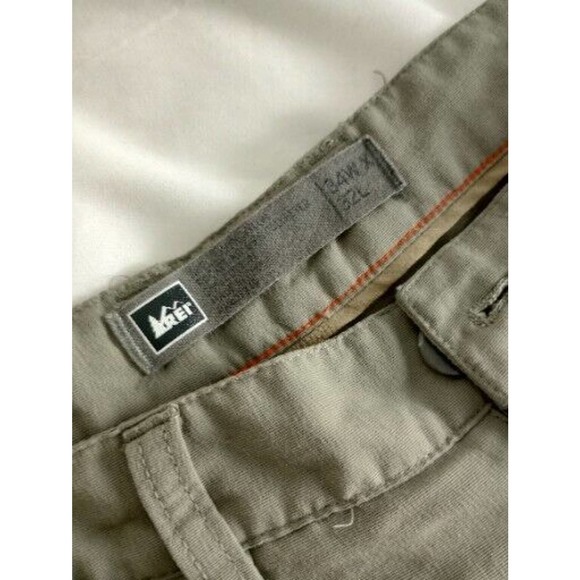 REI Pants Mens 34x32 Green Chino Khakis UPF 50+ Outdoor Hiking Nylon Fishing - Picture 3 of 6